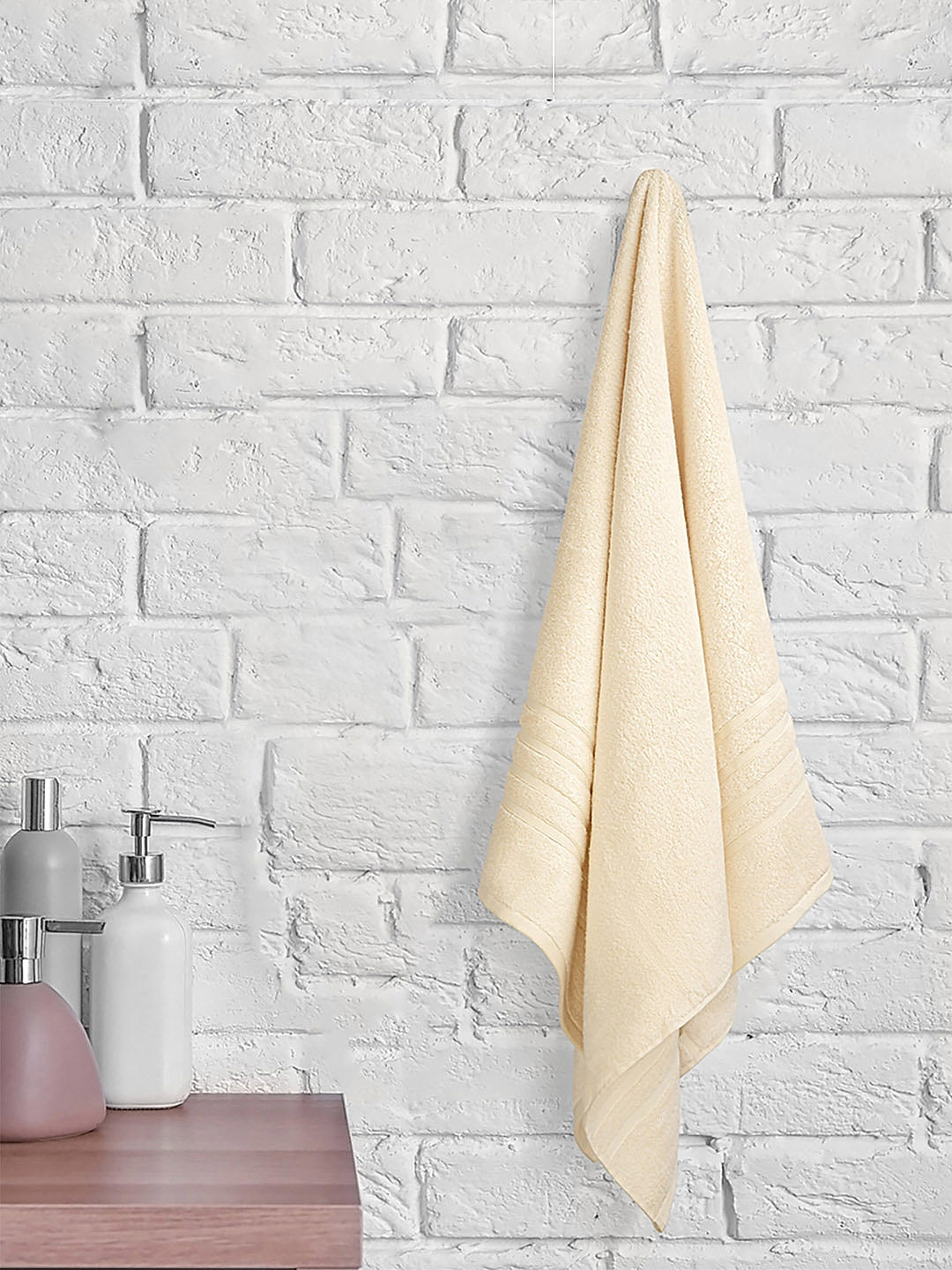 Kalpavriksha 550 gsm 100% Organic Cotton Soft & Fluffy Ivory Colored Bath Towel